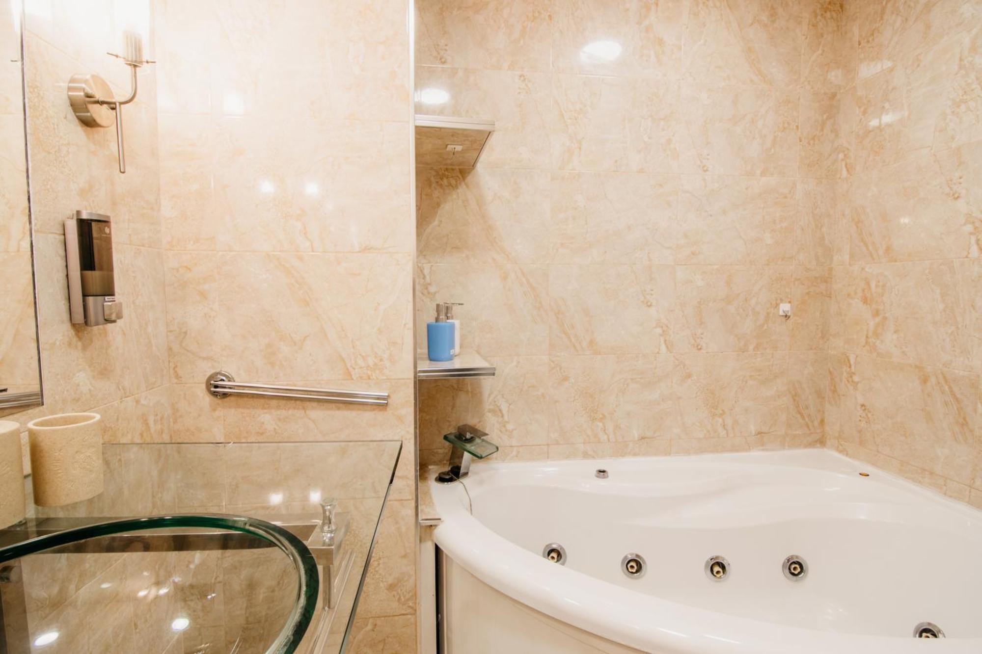 Tuguest Maria Luisa Apartment - Free Parking Granada Bagian luar foto